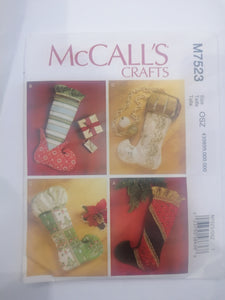 McCalls Craft Pattern M7523 Christmas stockings